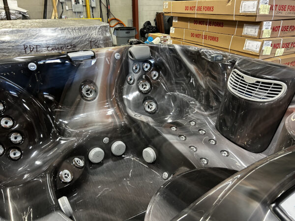 Jacuzzi® J-355™ - UJ100800239 - Image 6