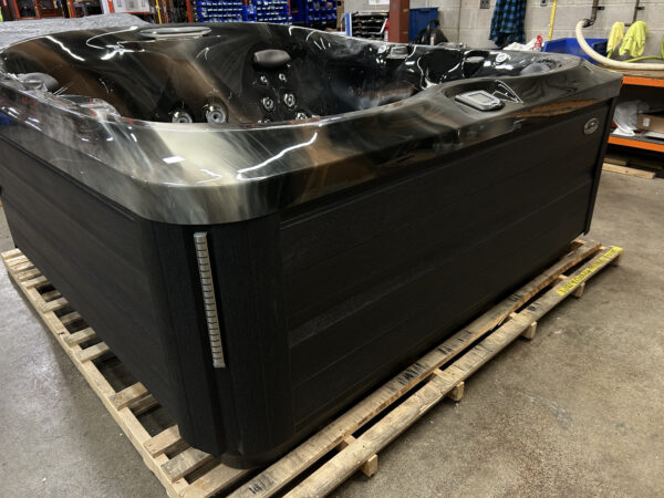 Jacuzzi® J-475™ - UJ100841668