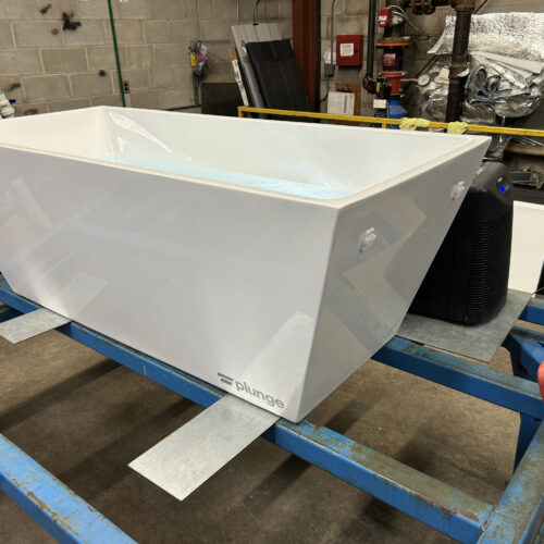 PLUNGE Hot and Cold Commercial XL- 20496-Demo