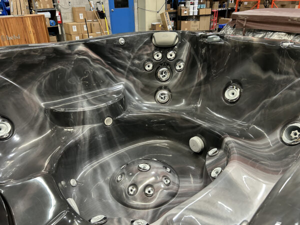Jacuzzi® J-365™ - UJ100849823 - Image 8