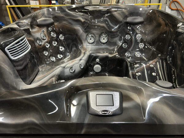 Jacuzzi® J-475™ - UJ100842217 - Image 3
