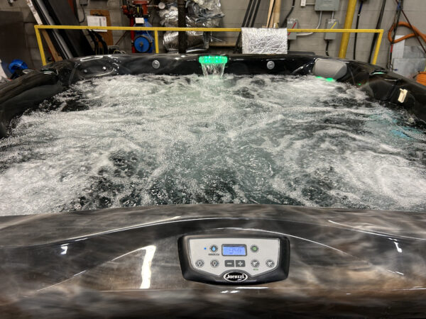 Jacuzzi® J-385™ -UJ100766646 - Image 2