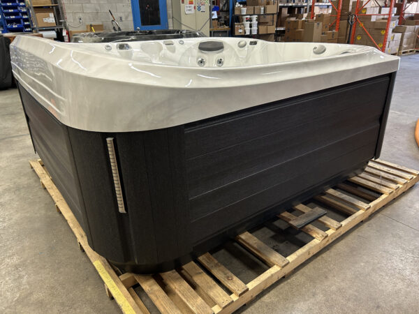 Jacuzzi® J-475™ -  UJ100815440 - Image 10