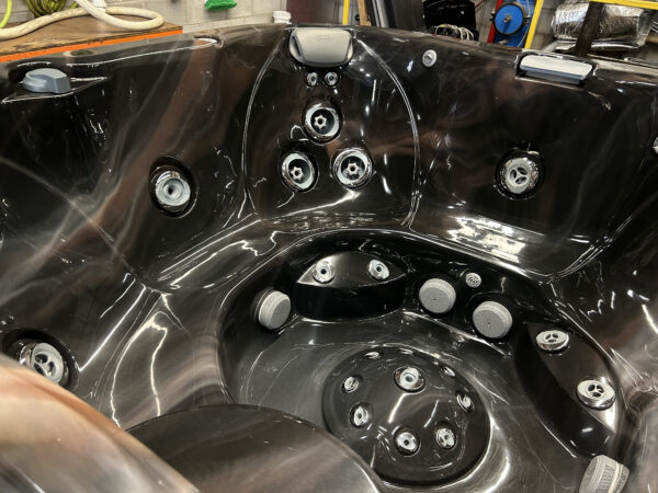 Jacuzzi® J-365™ - UJ100864449 - Image 5