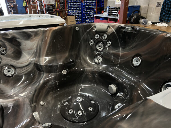 Jacuzzi® J-365™ - UJ100864449 - Image 8