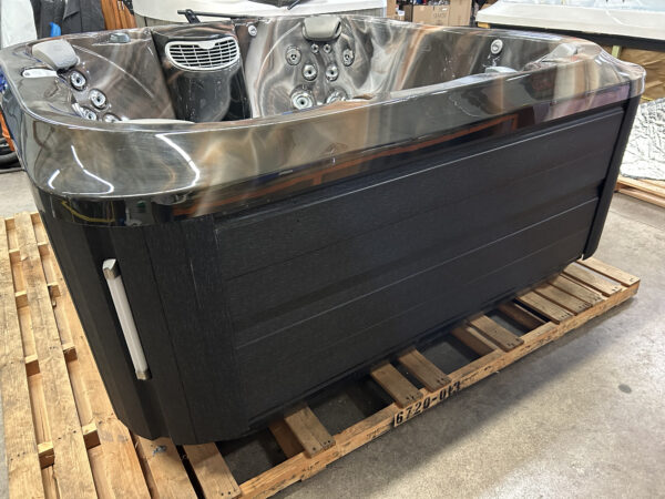 Jacuzzi® J-365™ - UJ100864449 - Image 10