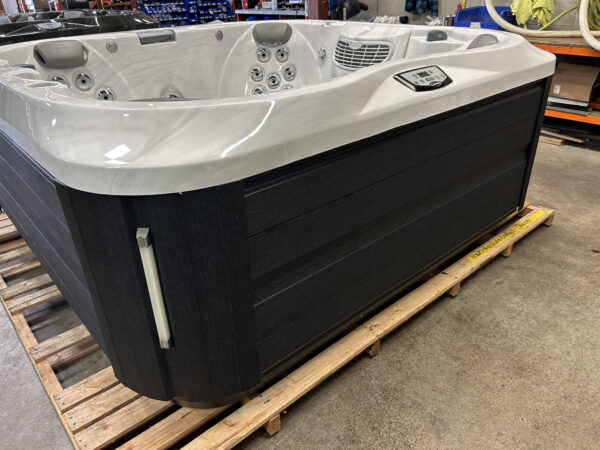 Jacuzzi® J-335™ - UJ100884814