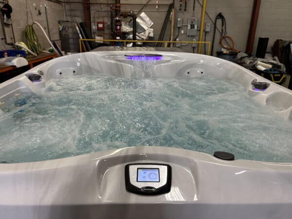 Jacuzzi® J-475™ -  UJ100854004 - Image 3