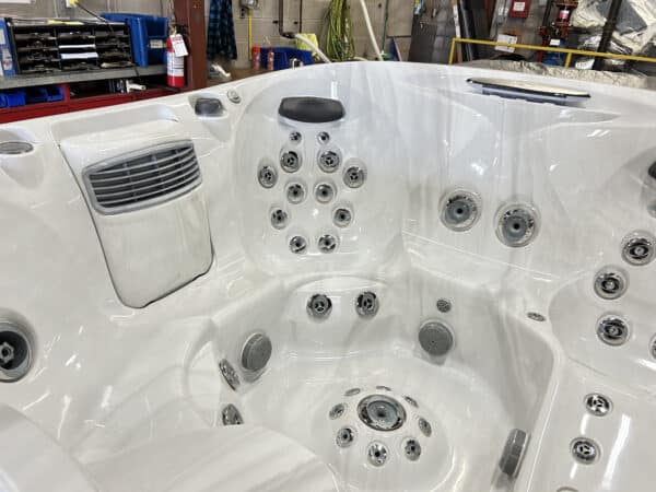 Jacuzzi® J-475™ -  UJ100854004 - Image 5