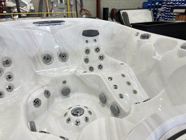 Jacuzzi® J-475™ -  UJ100854004 - Image 6