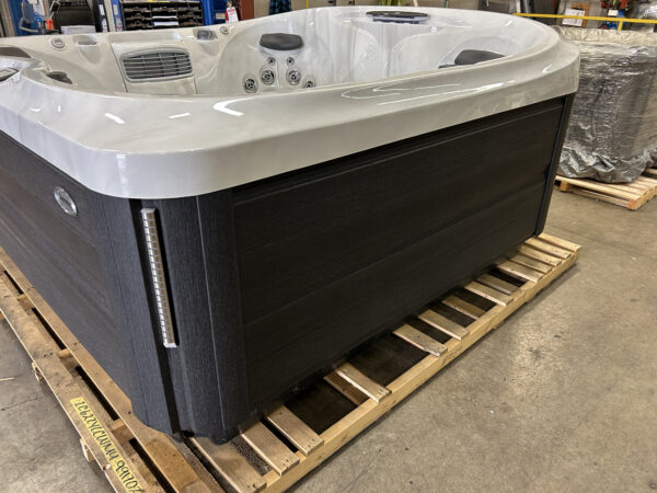 Jacuzzi® J-475™ -  UJ100854004 - Image 12