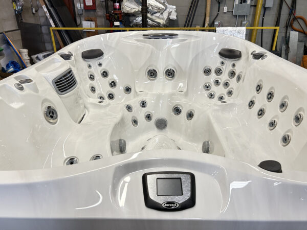 Jacuzzi® J-495™ - UJ100739946 - Image 3