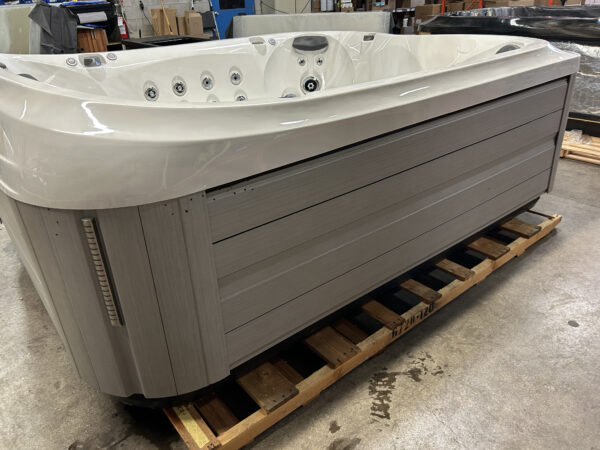 Jacuzzi® J-495™ - UJ100739946 - Image 9