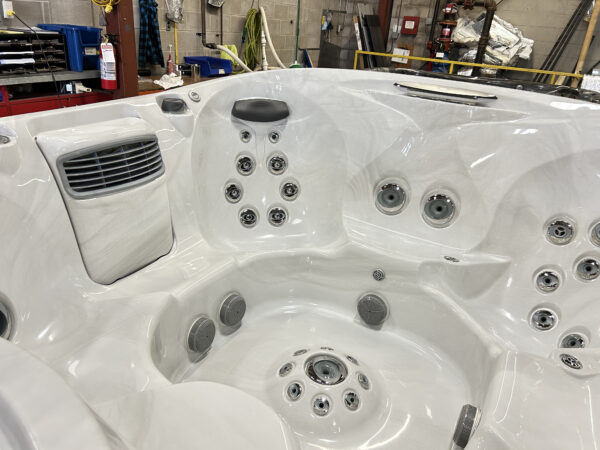 Jacuzzi® J-485™ -UJ100892821 - Image 5