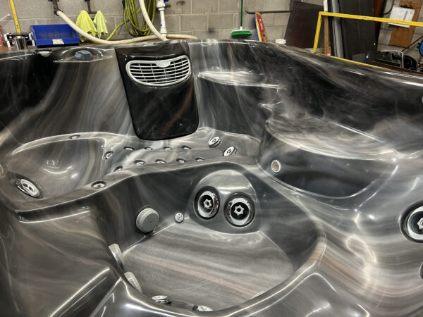 Jacuzzi® J-355™ - UJ100887673 - Image 7