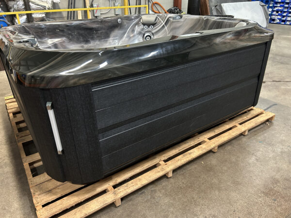 Jacuzzi® J-355™ - UJ100887673 - Image 5