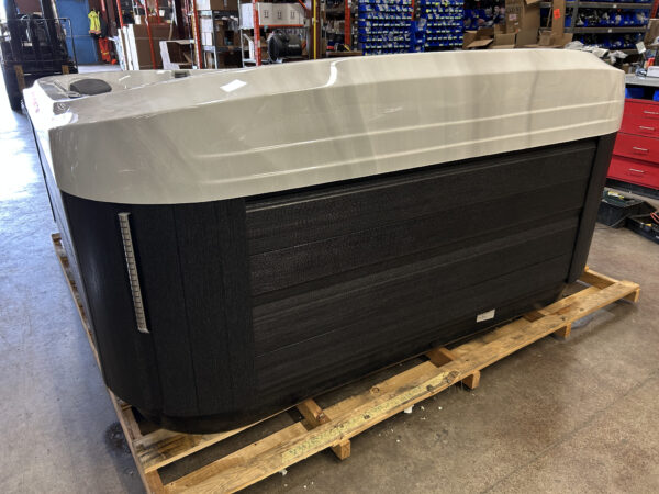 Jacuzzi® J-475™ - UJ100851722 - Image 8