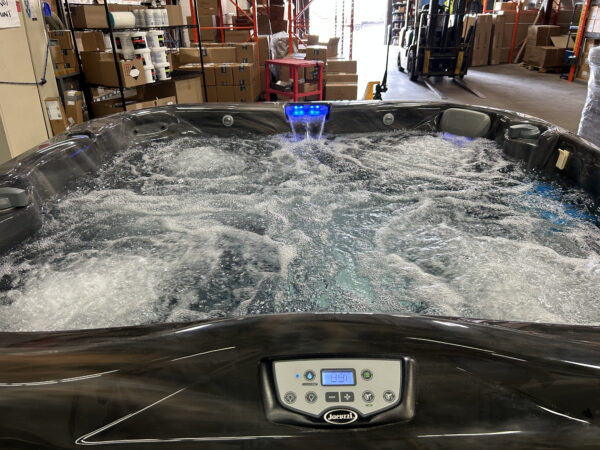 Jacuzzi® J-345™ - UJ100890842 - Image 2