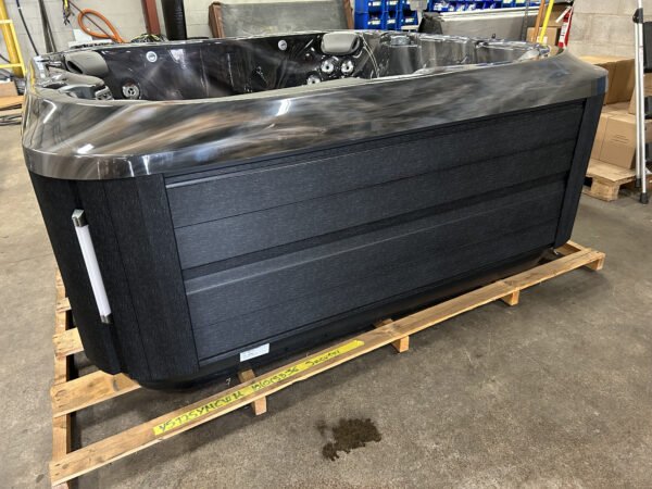 Jacuzzi® J-345™ - UJ100890842 - Image 8