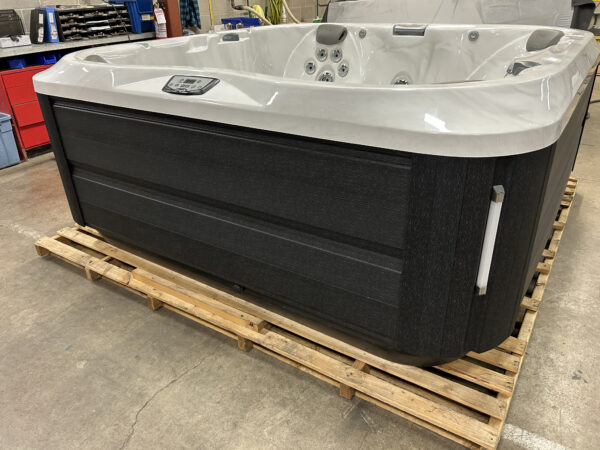 Jacuzzi® J-375™ - UJ100822854