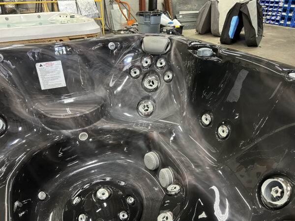 Jacuzzi® J-345™ - UJ100875238 - Image 7