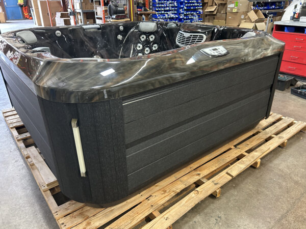 Jacuzzi® J-345™ - UJ100875238