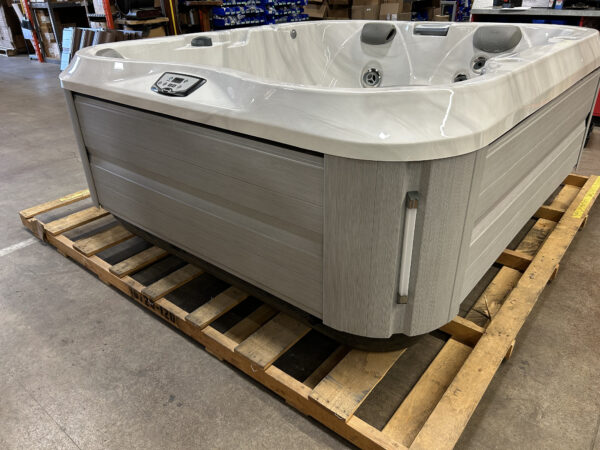 Jacuzzi® J-325™ -UJ100829555