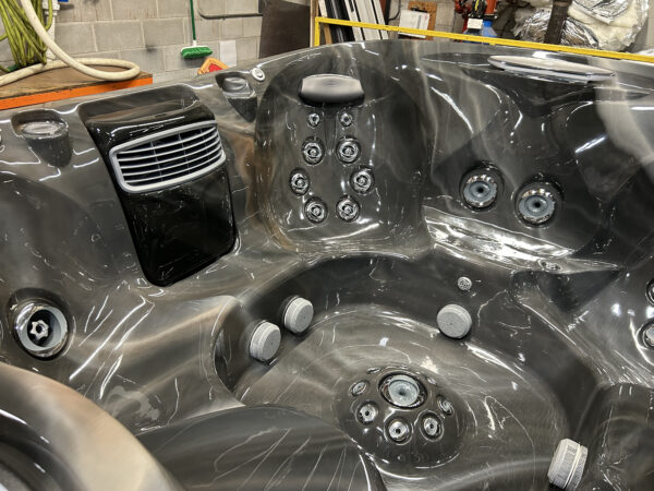 Jacuzzi® J-485™ -UJ100866672 - Image 4