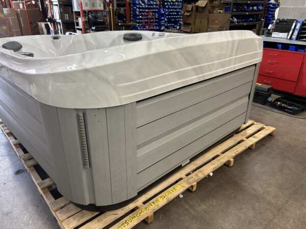 Jacuzzi® J-475™ - UJ100858691 - Image 10