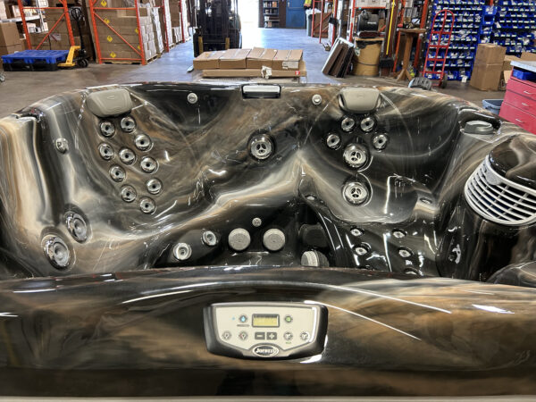 Jacuzzi® J-355™ - UJ100837413 - Image 3