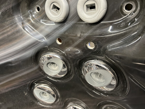 Jacuzzi® J-355™ - UJ100896938 - Image 2
