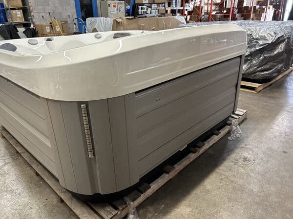 Jacuzzi® J-485™ -UJ100926395 - Image 8