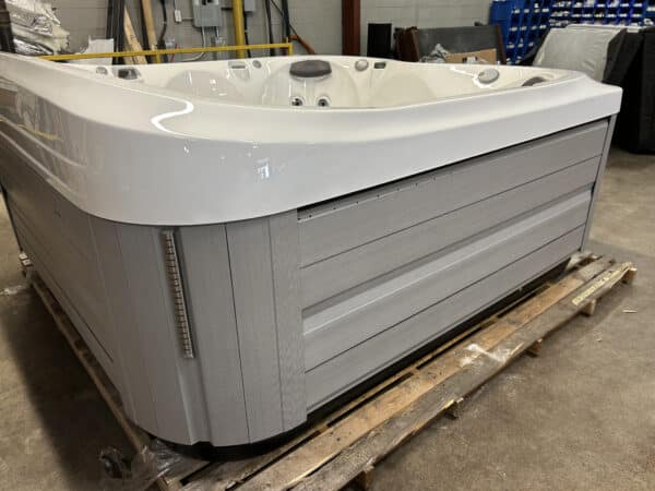 Jacuzzi® J-485™ -UJ100926395 - Image 9