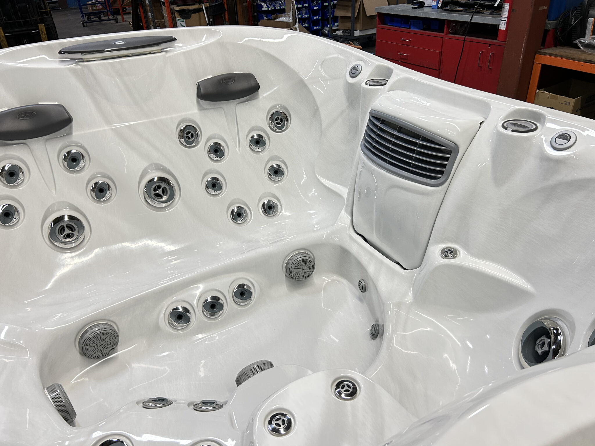 Jacuzzi® J-425™ -  UJ100867632 - Image 6