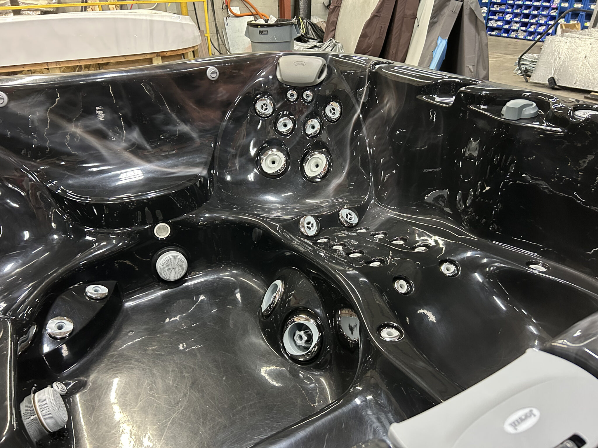 Jacuzzi® J-375™ - UJ100766230 - Image 9