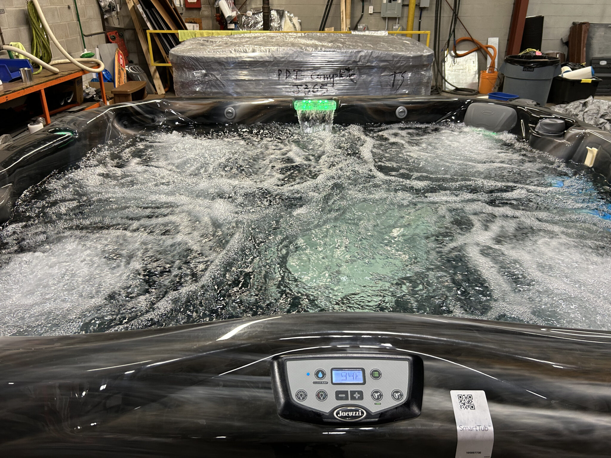 Jacuzzi® J-365™ - UJ100897730 - Image 2