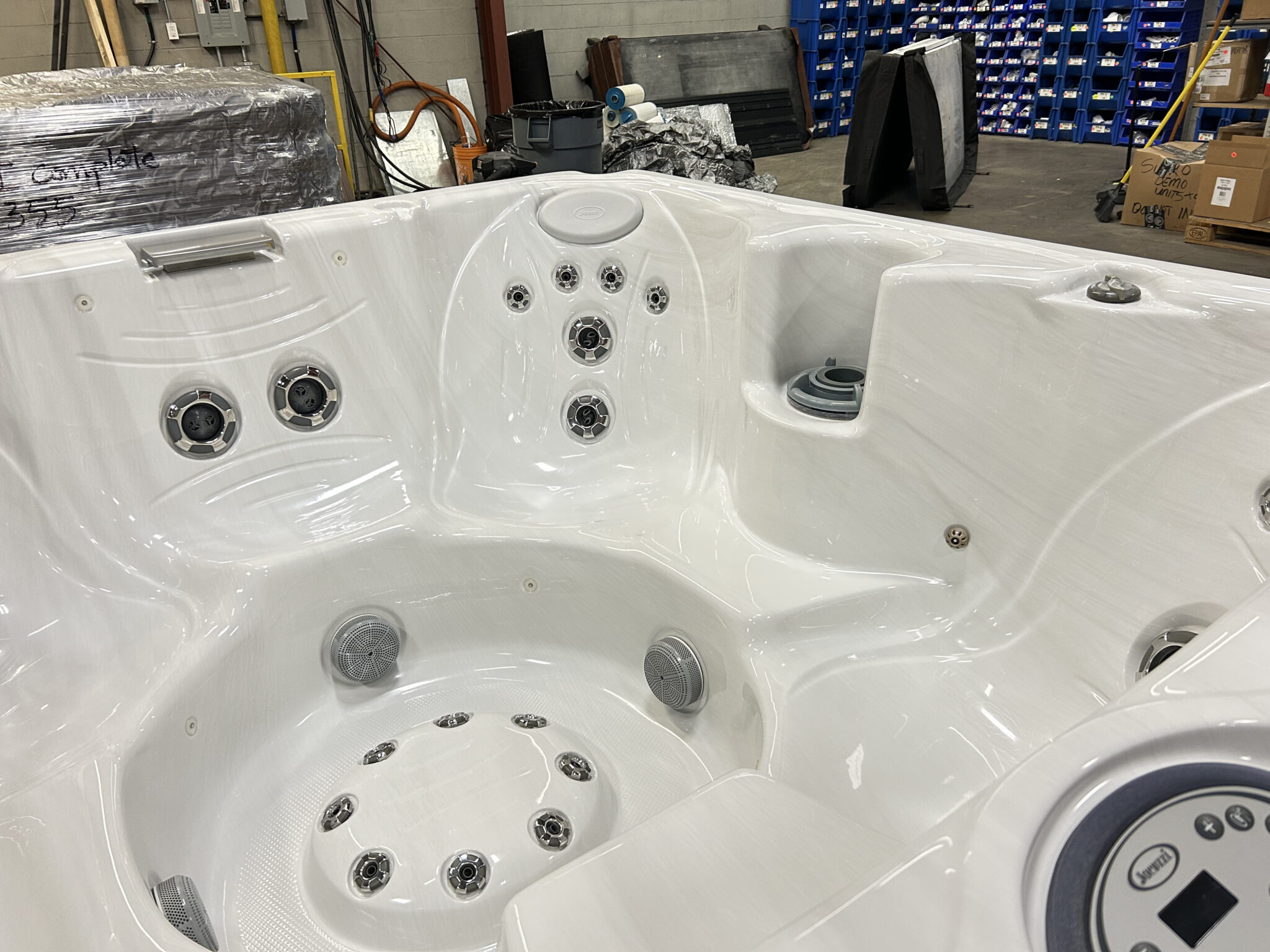 Jacuzzi® J-245™ -UT100807978 - Image 5