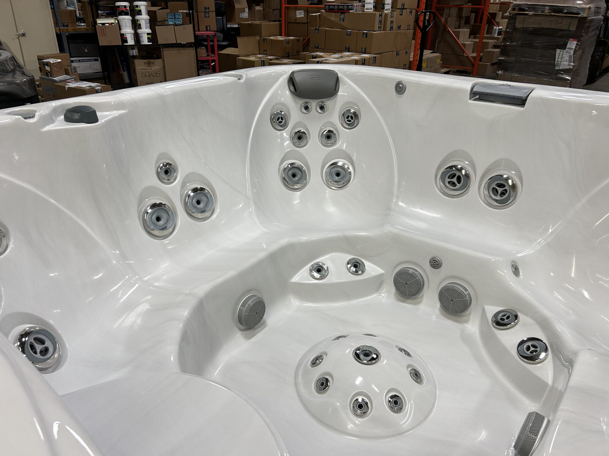 Jacuzzi® J-385™ -UJ100910324 - Image 3