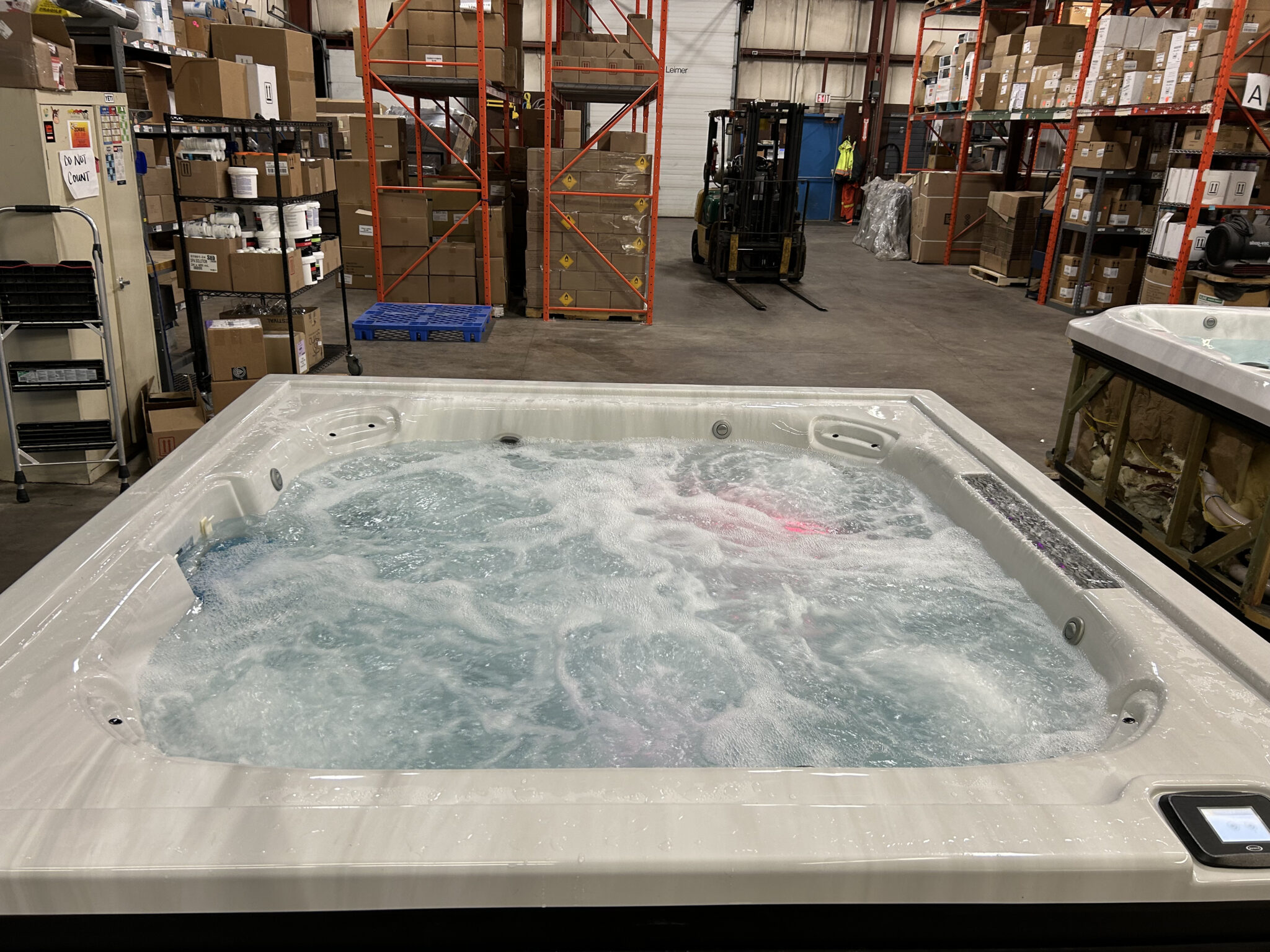 Jacuzzi® J-LX™ -UW101012200 - Image 2