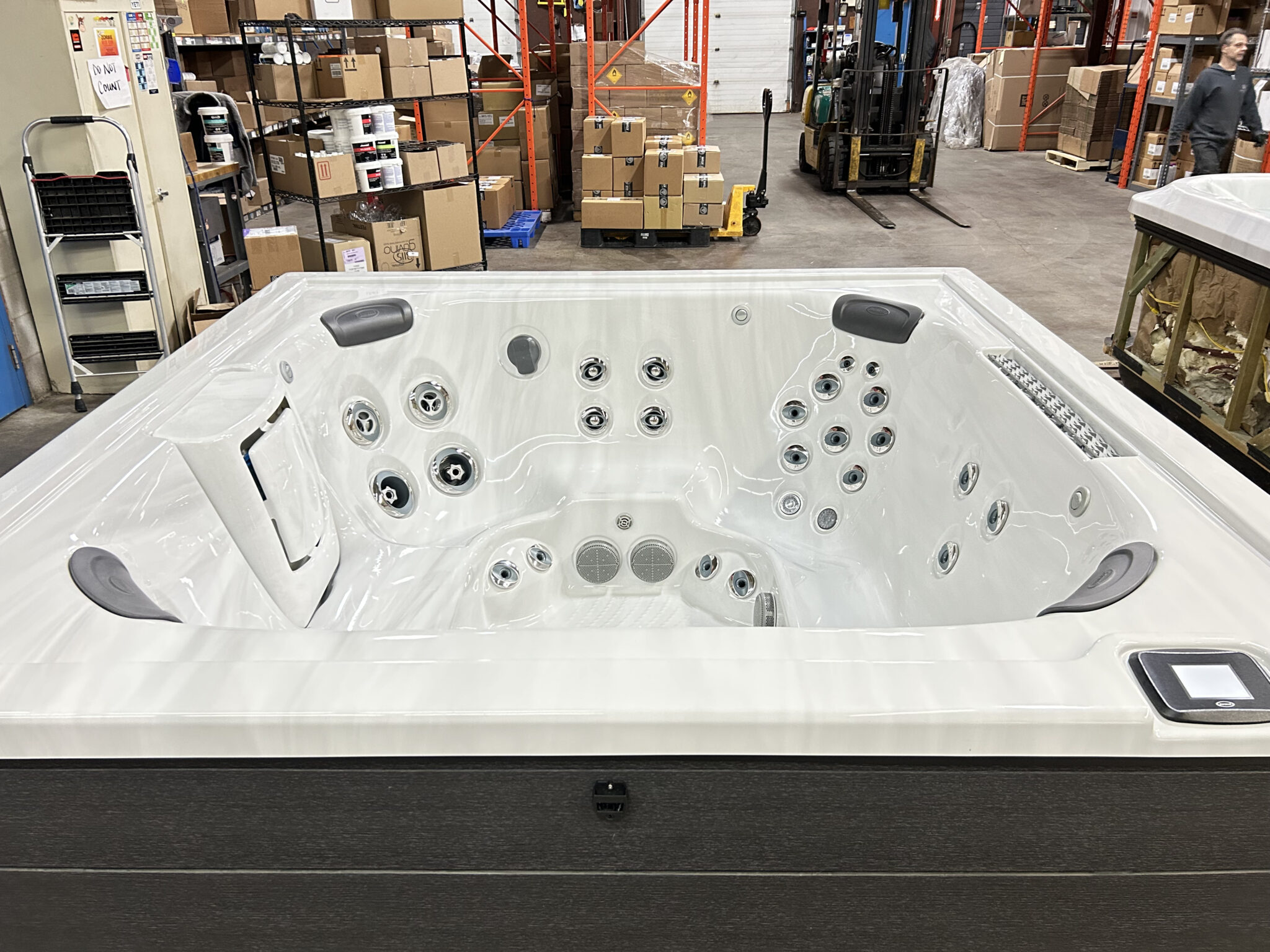 Jacuzzi® J-LX™ -UW101012200 - Image 3