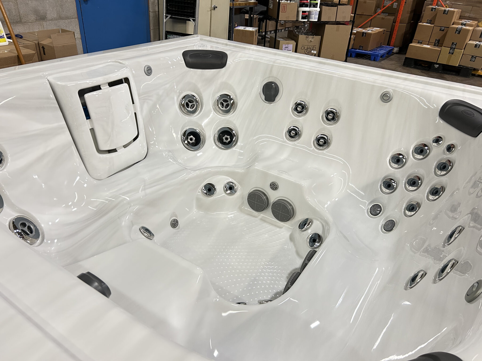 Jacuzzi® J-LX™ -UW101012200 - Image 4