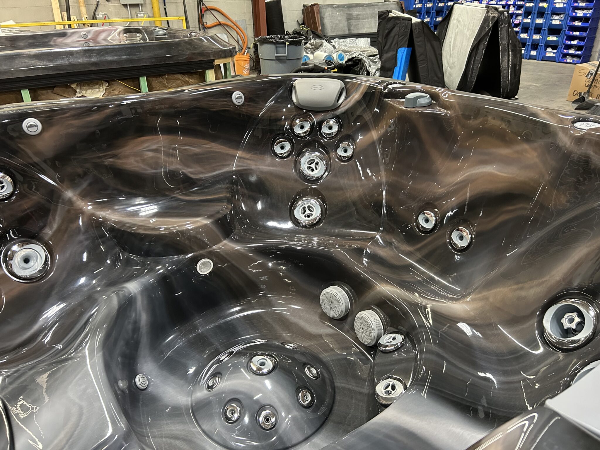 Jacuzzi® J-345™ - UJ100916076 - Image 8