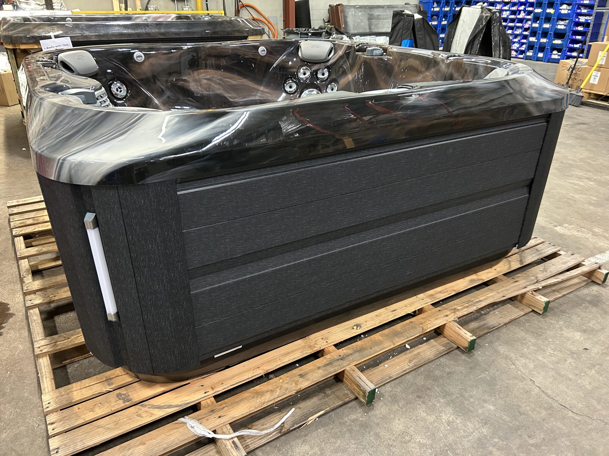 Jacuzzi® J-345™ - UJ100916076 - Image 10