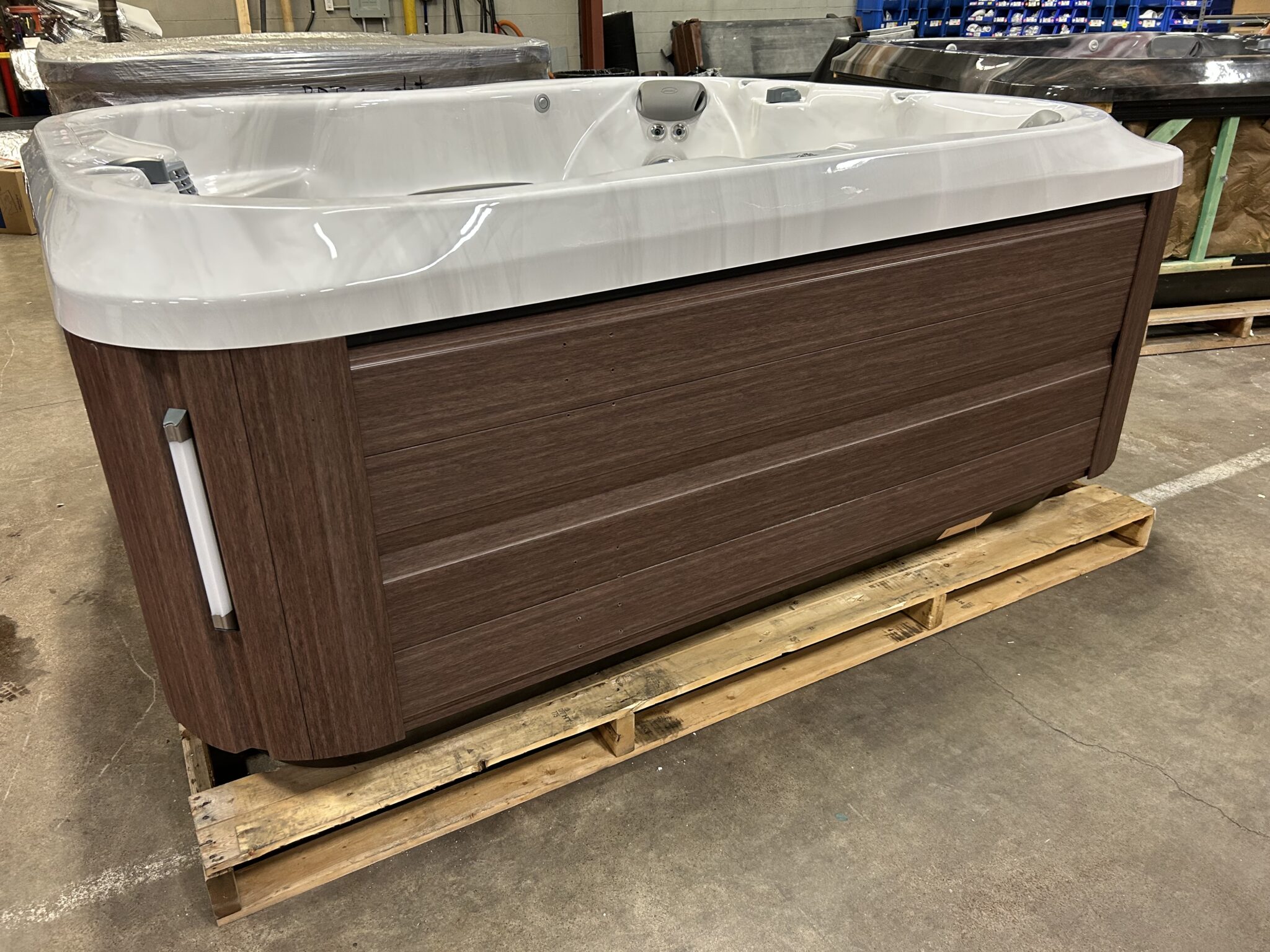 Jacuzzi® J-335™ - UJ100926434 - Image 3