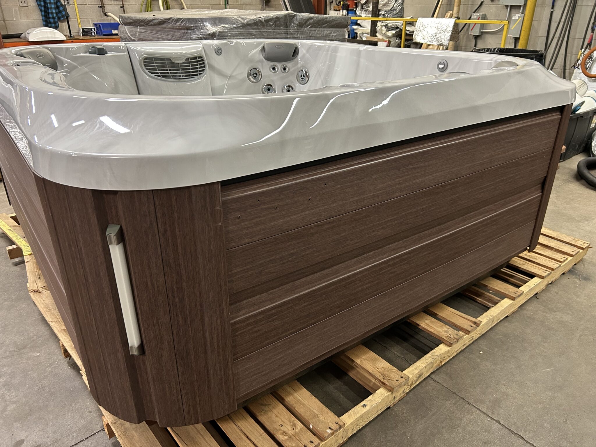 Jacuzzi® J-365™ - UJ100926266 - Image 2