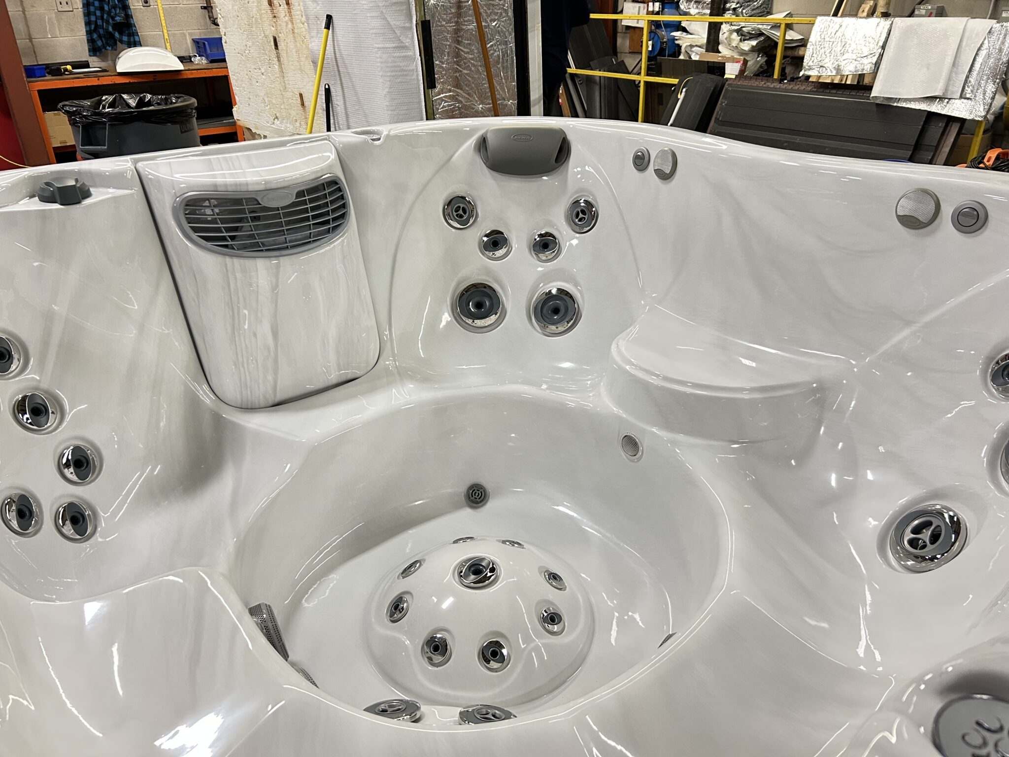 Jacuzzi® J-345™ - UJ100927015 - Image 5