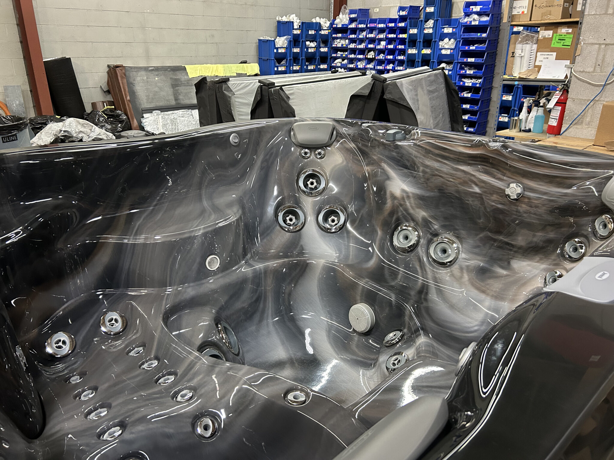 Jacuzzi® J-355™ - UJ100926097 - Image 6