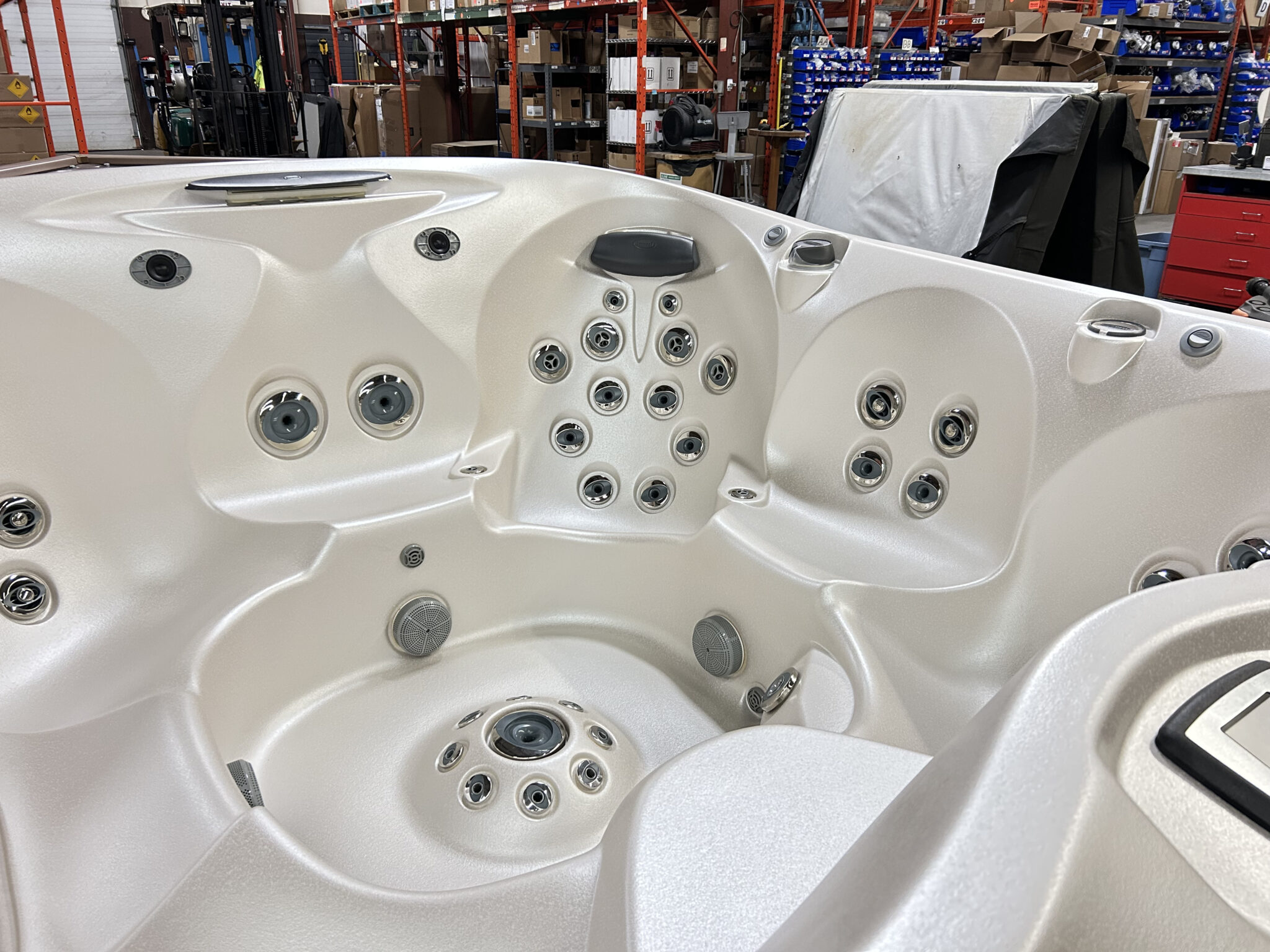 Jacuzzi® J-485™ - UJ100927044 - Image 5