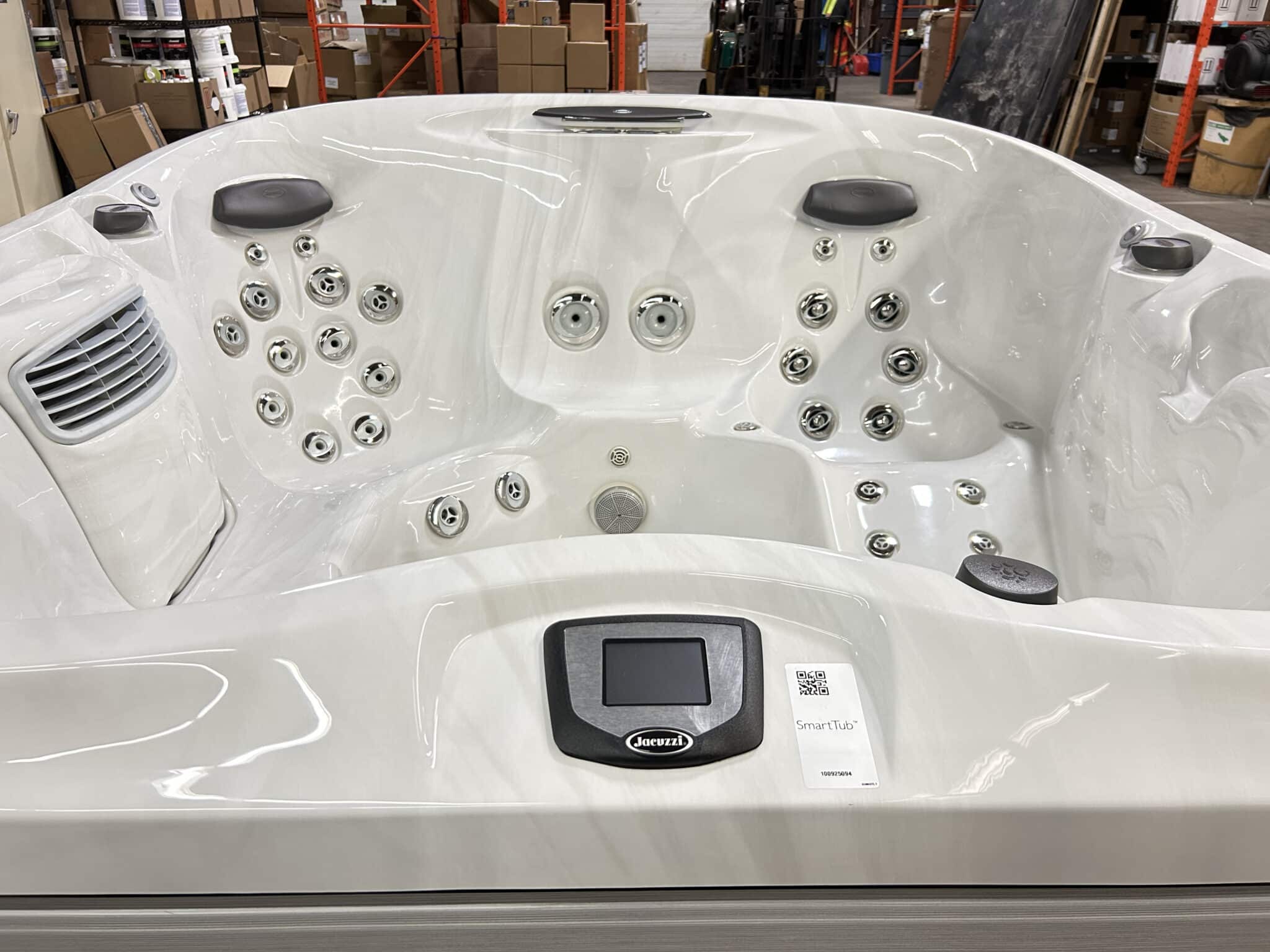 Jacuzzi® J-475™ - UJ100925094 - Image 4