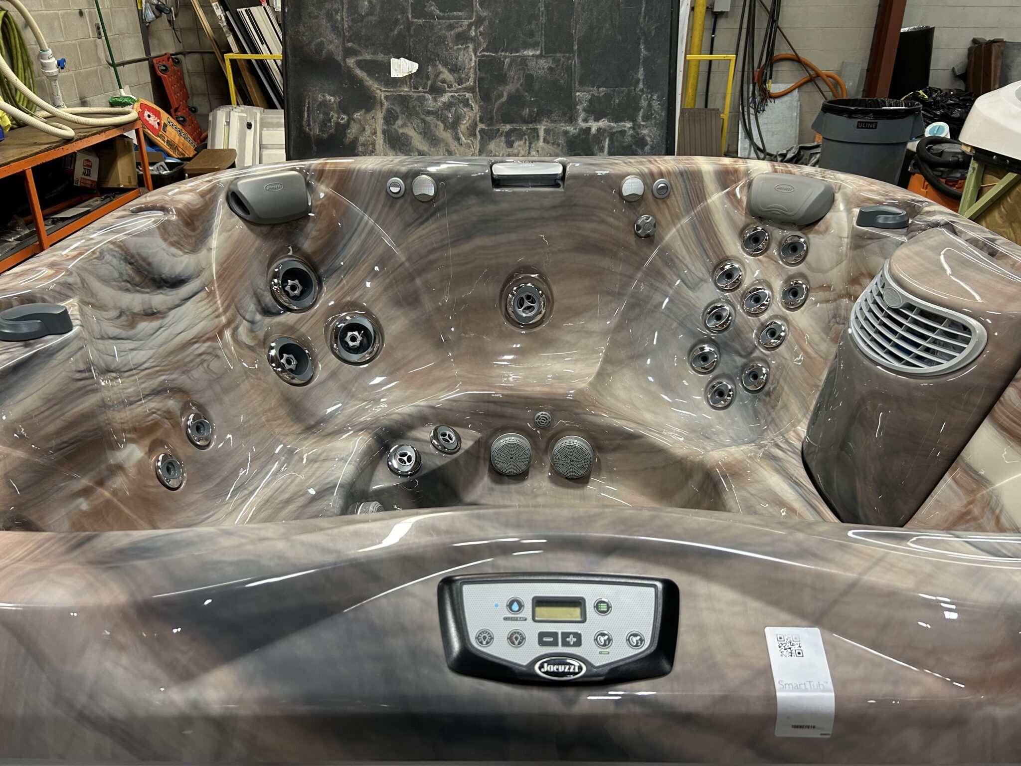 Jacuzzi® J-345™ - UJ100927016 - Image 8